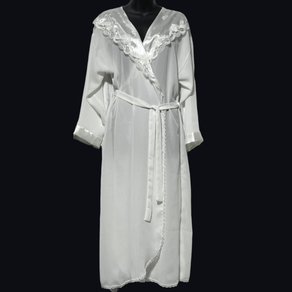 Intimo Amore Ivory Lace & Satin Trim Chiffon Kimono Style Robe